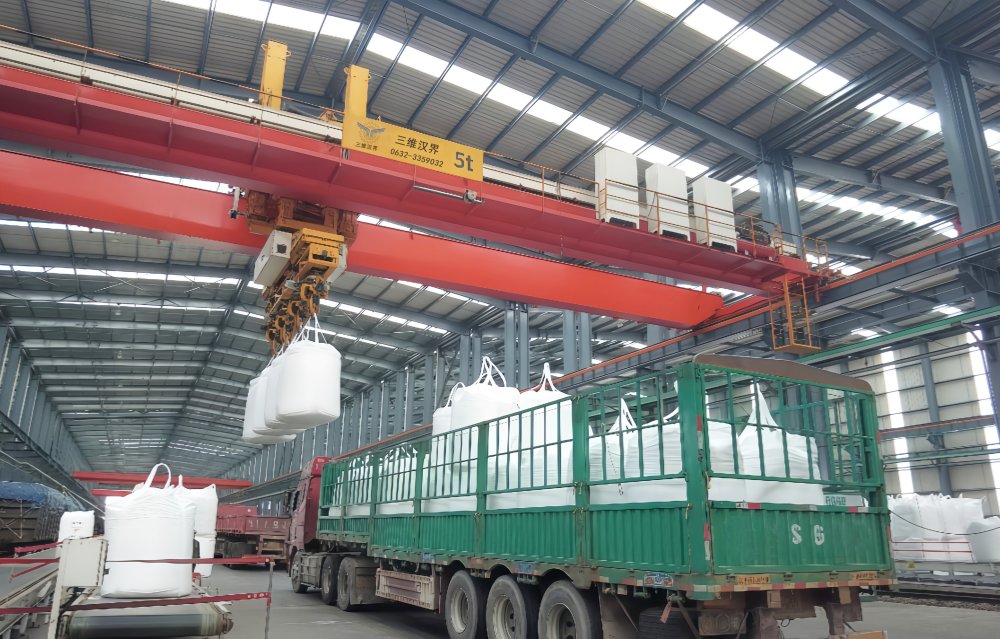 智能行車系統（噸袋出入庫+自動裝車）